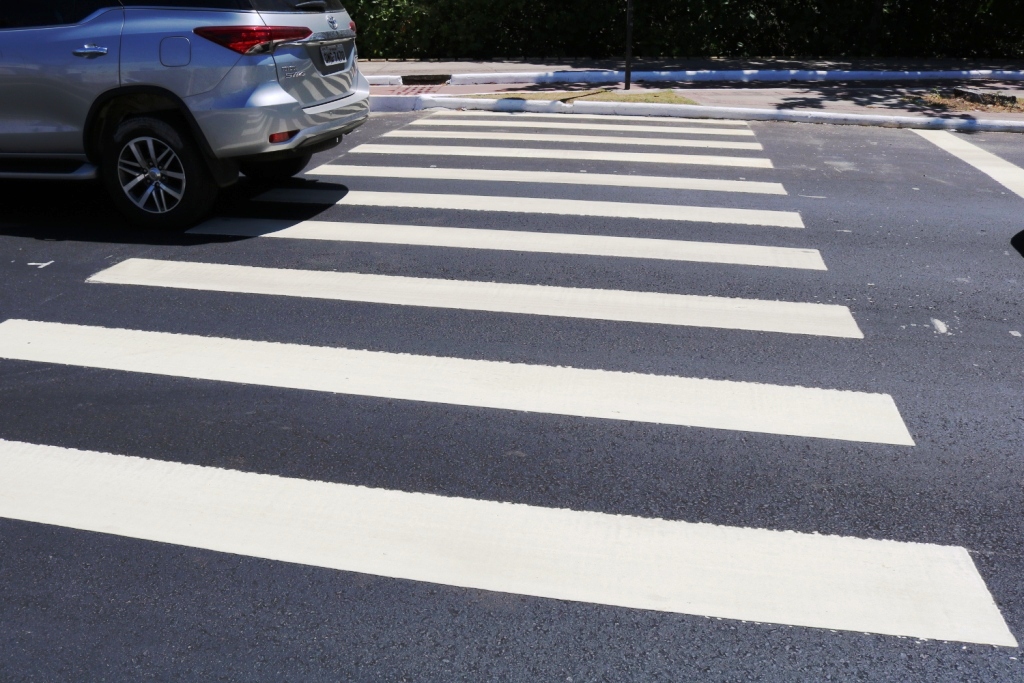 Prefeitura inicia pintura de novas sinalizações da avenida Beira Mar - SMTT Aracaju